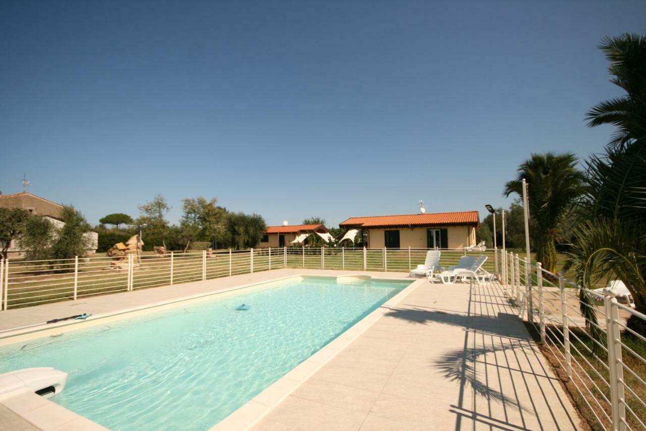 Due Casette Con Piscina Castagneto Carducci Dış mekan fotoğraf