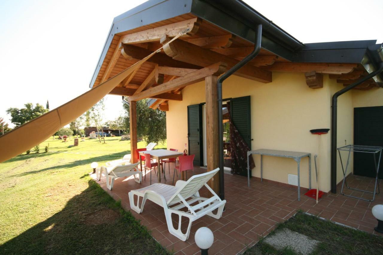 Due Casette Con Piscina Castagneto Carducci Dış mekan fotoğraf